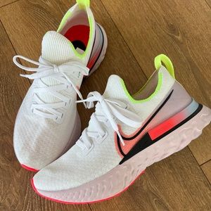 nike infinity react flyknit